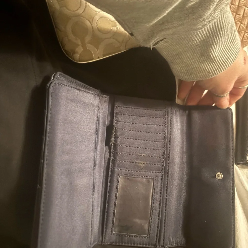 Designer Wallets - Picture 6 of 8